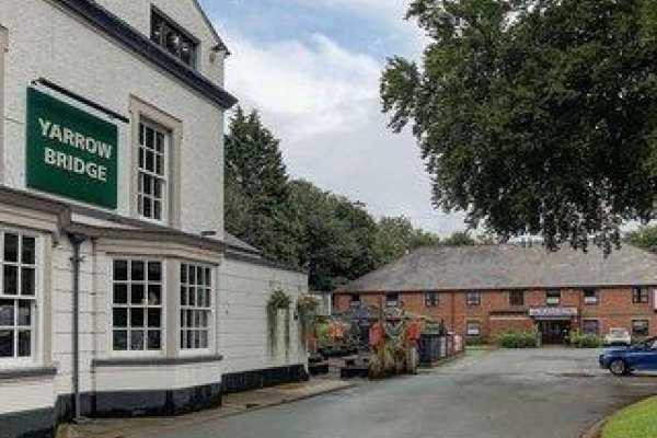 Plaza Chorley, Sure Hotel Collection