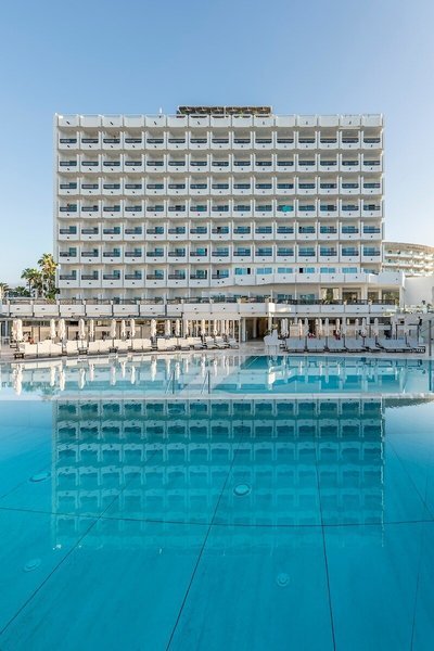 Hotel Caserio recenzie