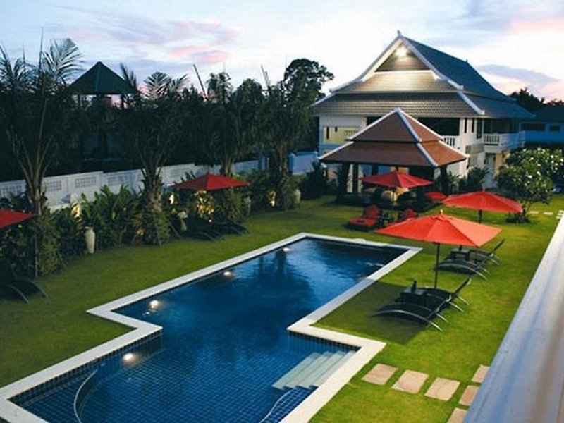 Palm Grove Resort recenzie