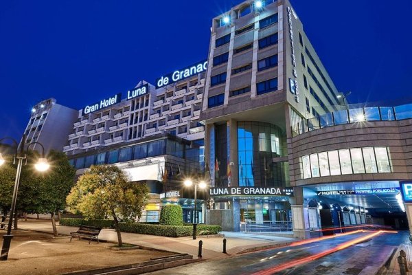 Gran Hotel Luna De Granada