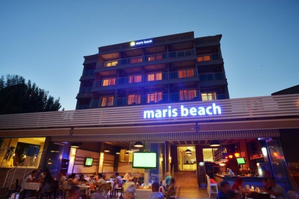 Maris Beach