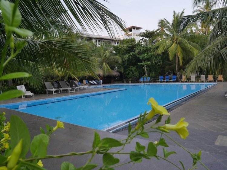 Lagoon Paradise Beach Resort