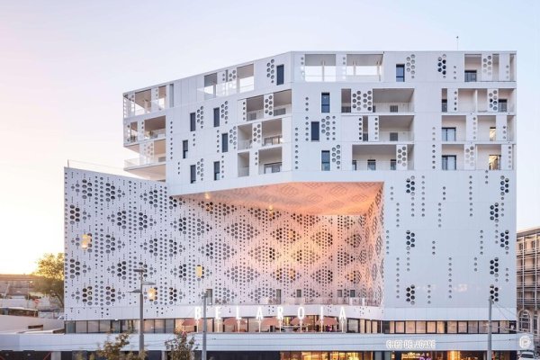 Golden Tulip Montpellier Centre St Roch