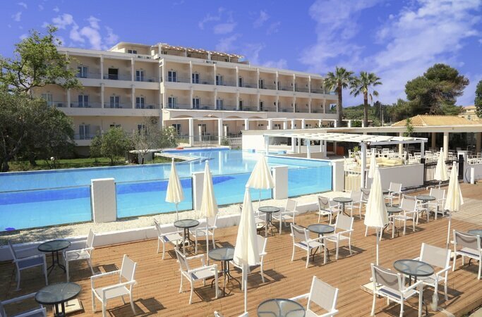 Cavomarina Beach Hotel recenzie
