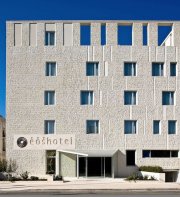 Eos Hotel