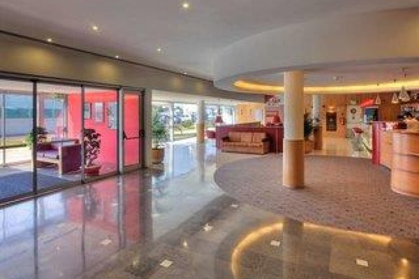 Ibis Porto São João