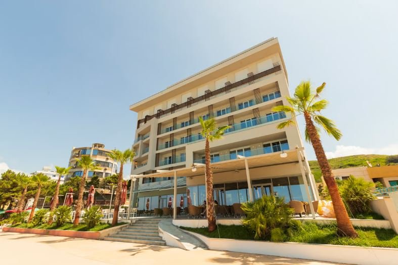 AMR hotel recenzie