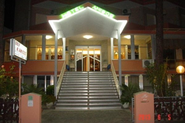 Hotel Amigos
