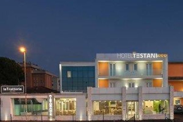 Hotel Testani & Ristorante La Trattoria