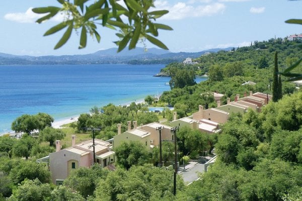 La Riviera Barbati Seaside Apartments & Villas