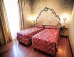 Hotel Des Epoques recenzie