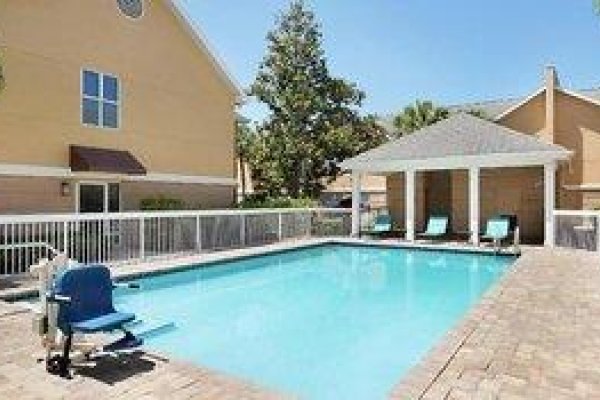 Homewood Suites By Hilton Clearwater