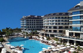 Commodore Elite Suites & Spa - Erwachsenenhotel ab 18 Jahren recenzie