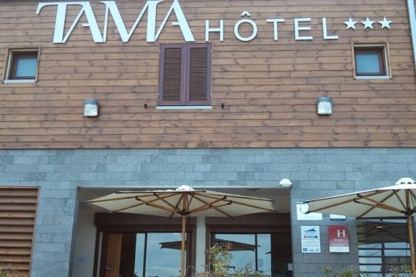 Tama Hotel