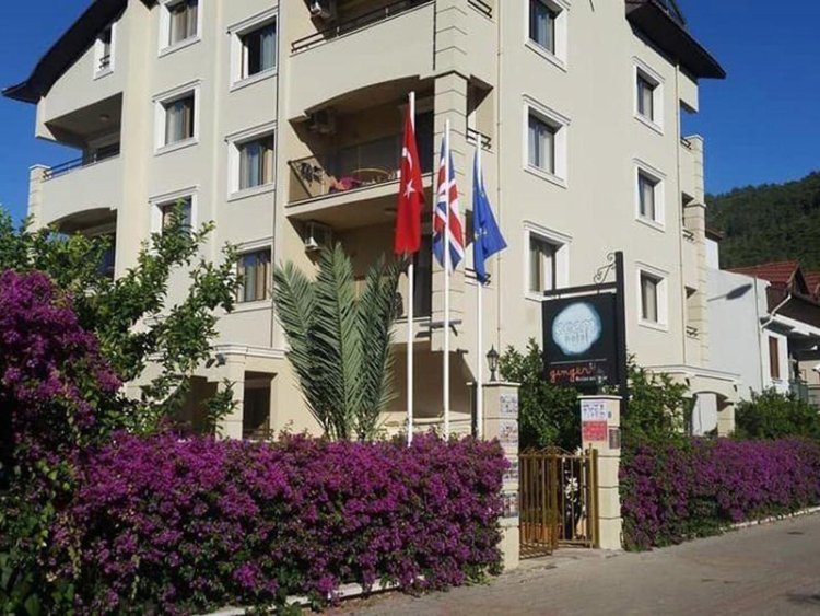 Ecem Apartment