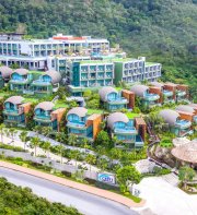 The Crest Resort & Pool Villas Phuket