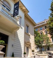 The H´All Tailor Suite