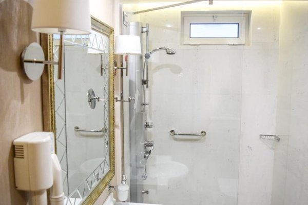 Xheko Imperial Luxury Hotel & SPA
