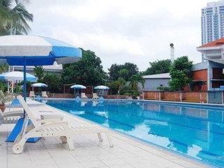 Surabaya Plaza Hotel
