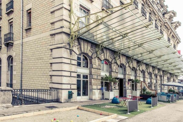 Mercure Lyon Centre Chateau Perrache Hotel