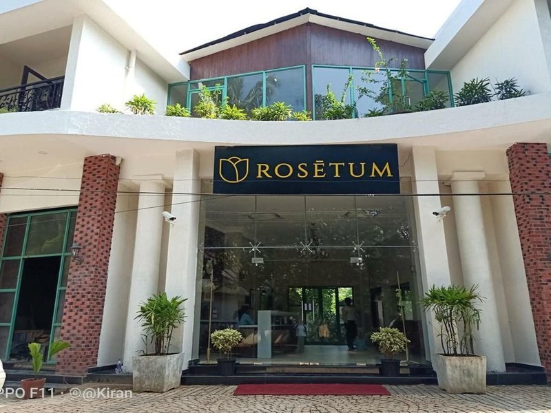 Rosetum Hotel