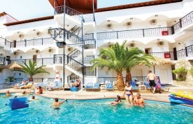 Hotel Chanioti Grand Victoria recenzie
