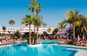 Hotel Riu Paraiso Lanzarote Resort recenzie