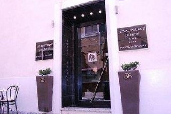 Royal Palace Luxury Hotel
