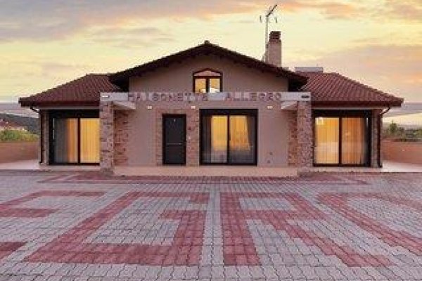 Maisonette Allegro