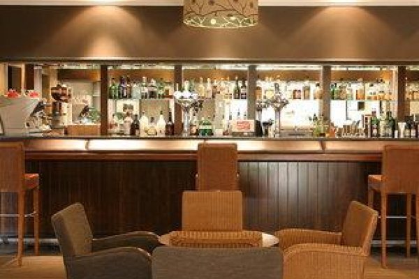 Eight Acres Hotel & Spa