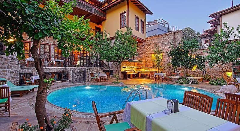 La Paloma Hotel recenzie