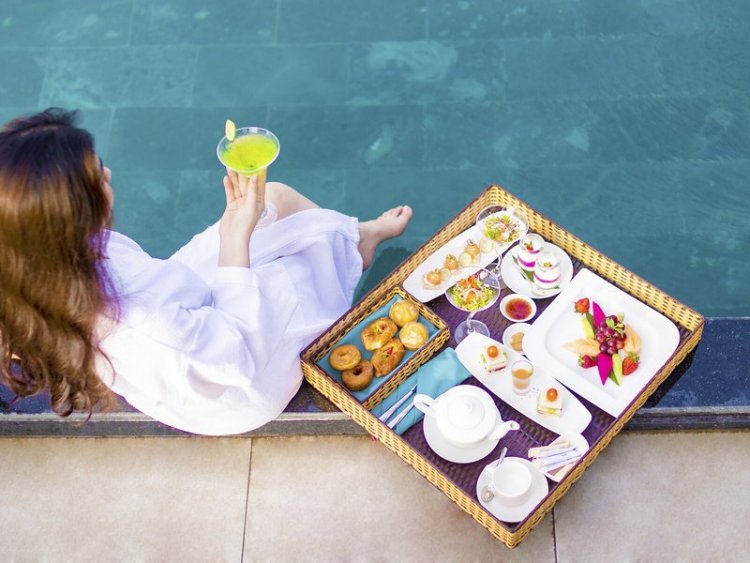 Santa Luxury Hotel