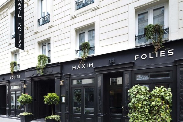 Maxim Folies