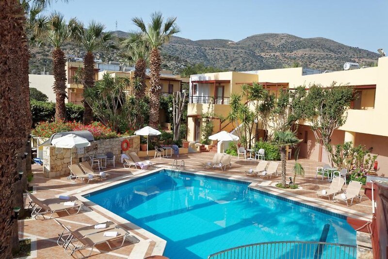 Latania Studios & Apartments recenzie