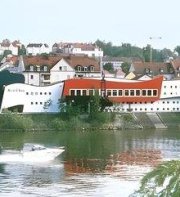 Rotel Inn
