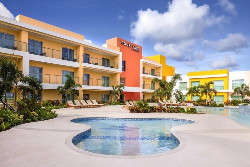 Courtyard Curacao recenzie