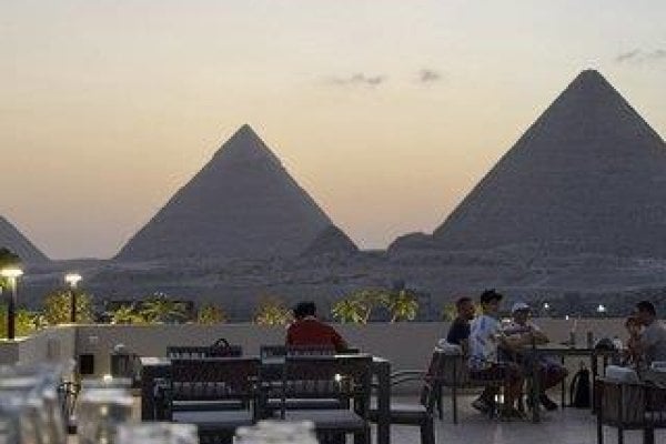 Pyramids Hotel