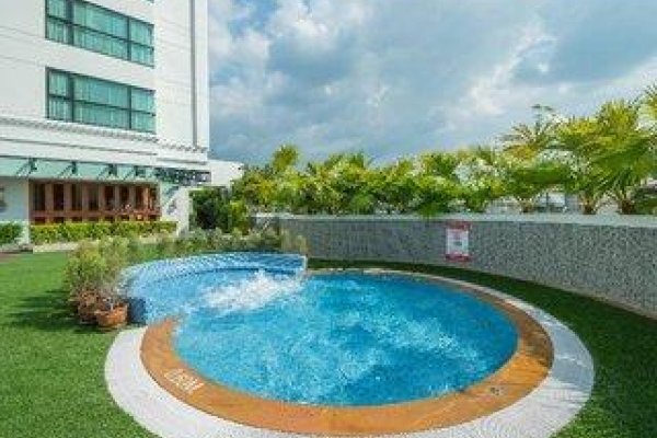 Empress Premier Hotel