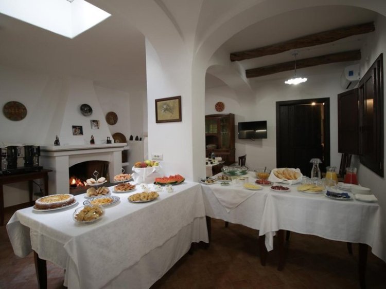 Ghivine Albergo Diffuso