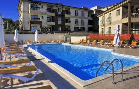 Blue Waves Resort recenzie