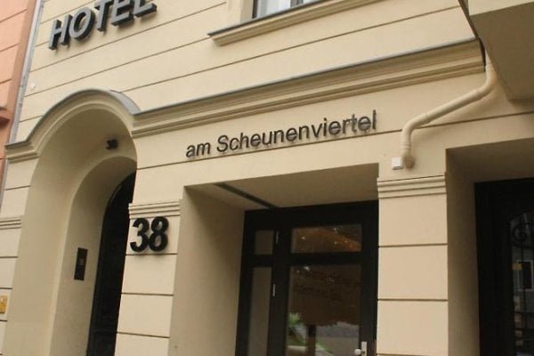 Hotel 38