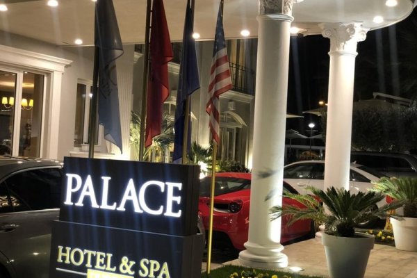 Palace Hotel And Spa