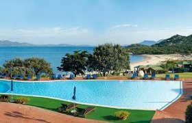 Hotel CalaCuncheddi recenzie