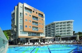 Cettia Beach Resort - Erwachsenenhotel recenzie