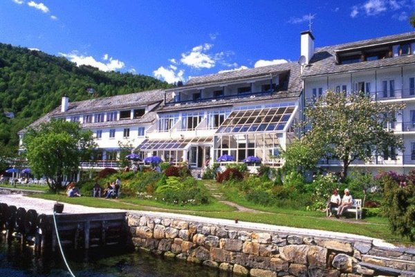 Hotel Brakanes