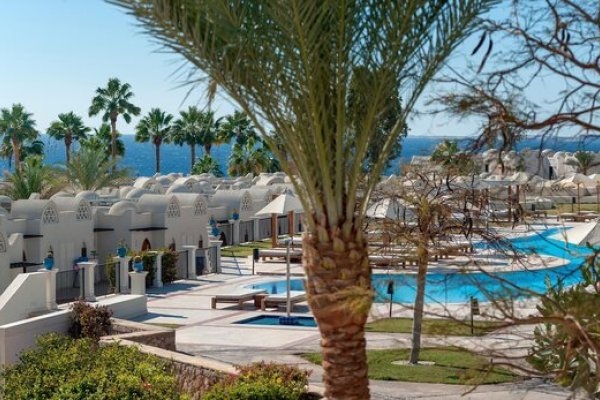 Reef Oasis Beach Resort