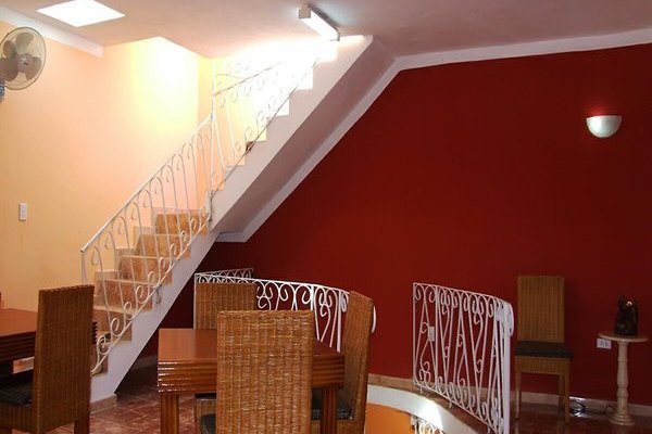 Hostal You & Me