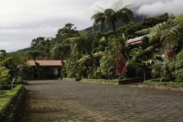 Volcano Lodge Hotel & Thermal Experience