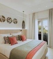 Opal Paros