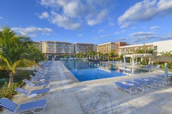 Grand Aston Cayo Paredón Beach Resort